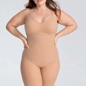 NWOT Honeylove SuperPower Short